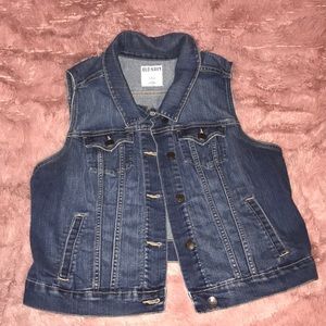 Old navy denim vest Large